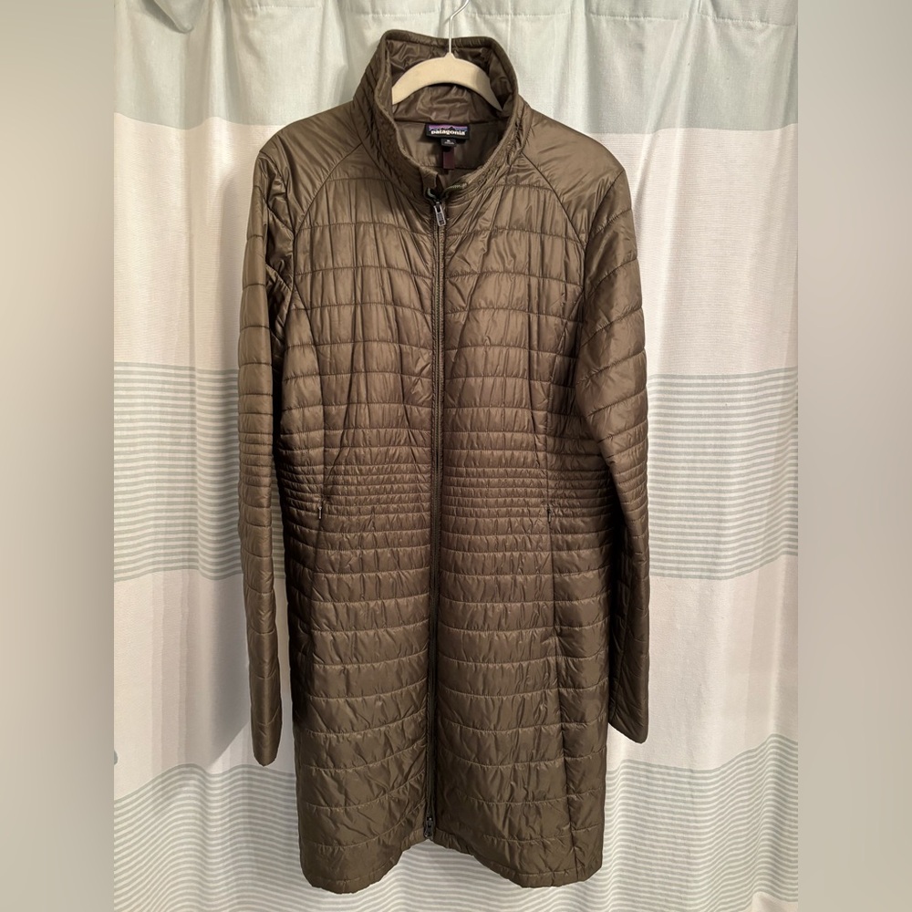 Patagonia Women’s Nano Puff Olive Green, Size XL